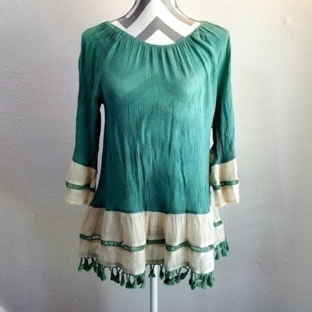 Entro teal fringe top